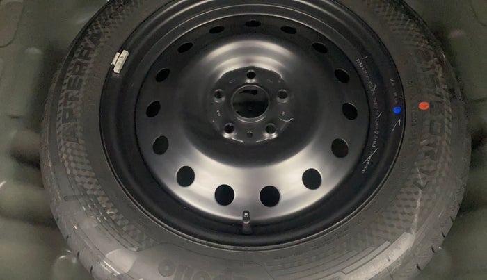 2023 Maruti Grand Vitara DELTA SMART HYBRID, Petrol, Manual, 9,593 km, Spare Tyre