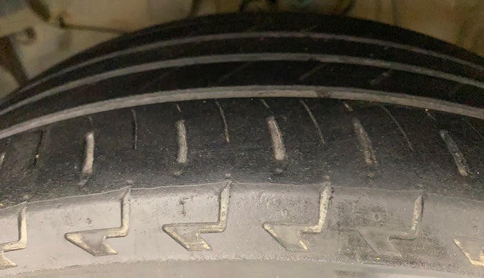 2017 Honda WR-V 1.2L I-VTEC VX MT, Petrol, Manual, 40,752 km, Left Front Tyre Tread