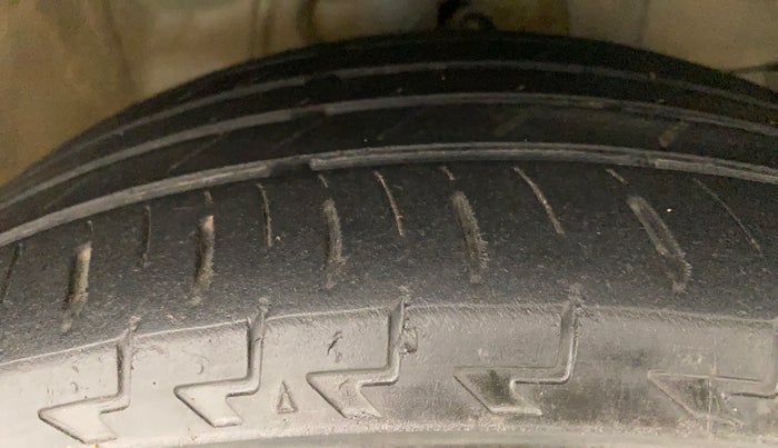 2017 Honda WR-V 1.2L I-VTEC VX MT, Petrol, Manual, 40,752 km, Right Front Tyre Tread