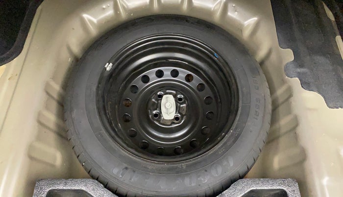 2016 Maruti Ciaz VDI+ SHVS, Diesel, Manual, 1,18,363 km, Spare Tyre