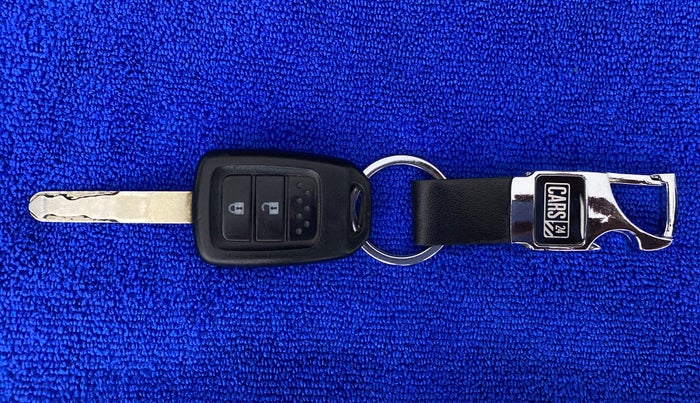 2016 Honda City V MT PETROL, Petrol, Manual, 72,669 km, Key Close Up