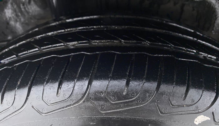 2016 Honda City V MT PETROL, Petrol, Manual, 72,669 km, Right Rear Tyre Tread
