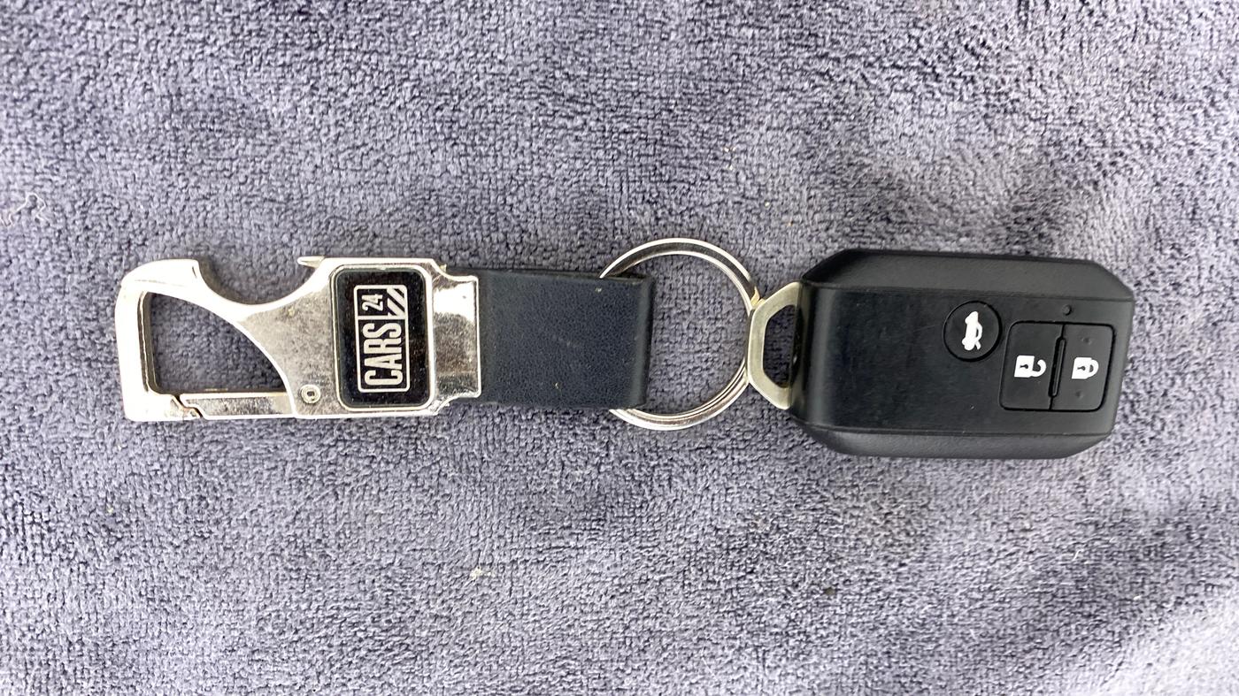 2018 Maruti Dzire ZXI, Petrol, Manual, 33,047 km, Key Close Up