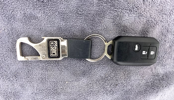 2018 Maruti Dzire ZXI, Petrol, Manual, 33,047 km, Key Close Up