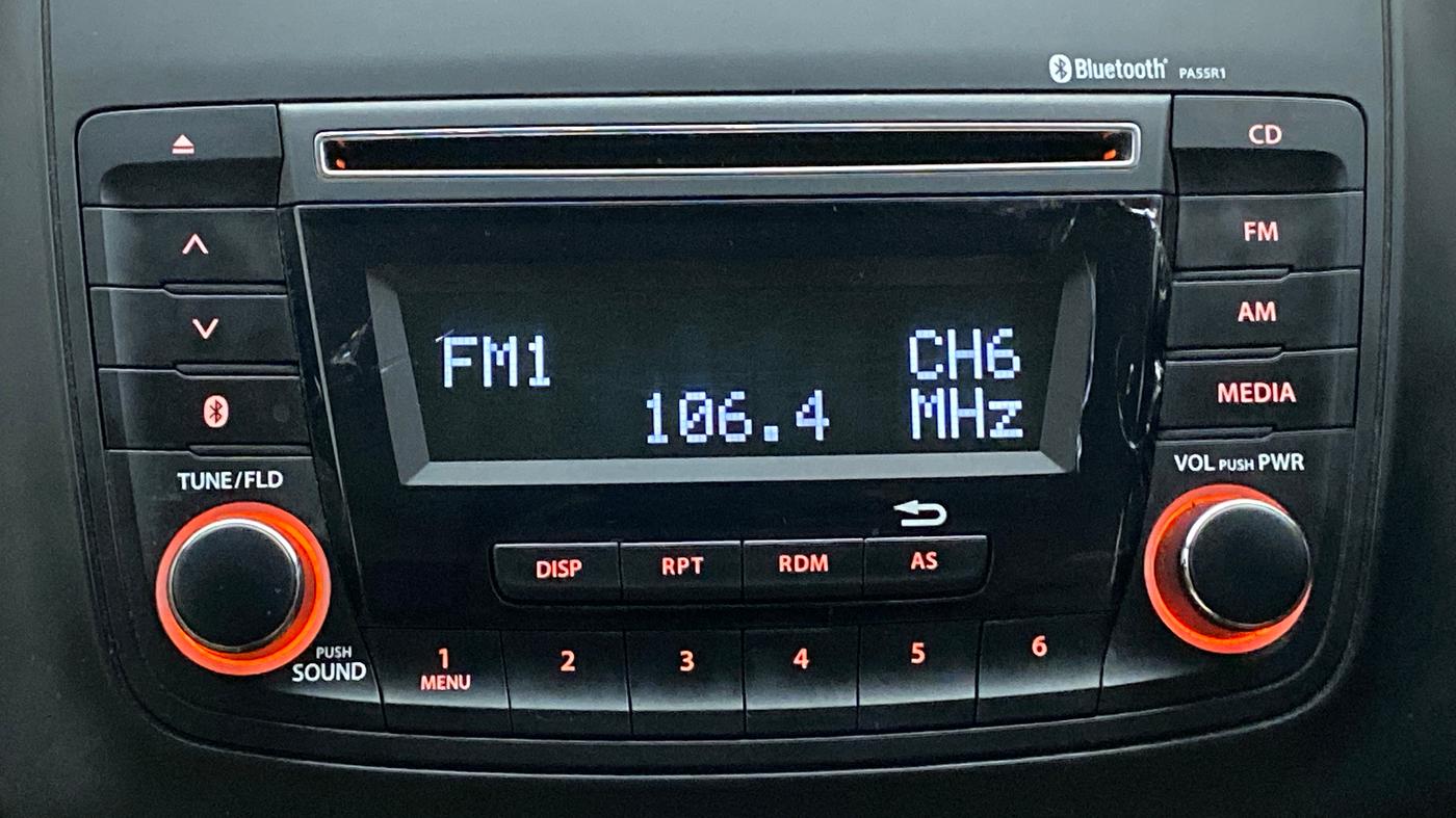 2018 Maruti Dzire ZXI, Petrol, Manual, 33,047 km, Infotainment System