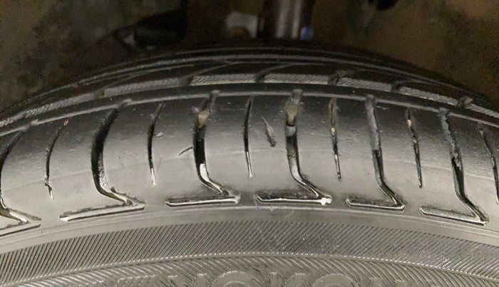 2017 Maruti Baleno SIGMA PETROL 1.2, Petrol, Manual, 66,562 km, Left Front Tyre Tread