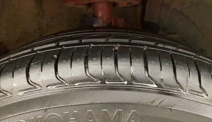 2017 Maruti Baleno SIGMA PETROL 1.2, Petrol, Manual, 66,562 km, Right Front Tyre Tread