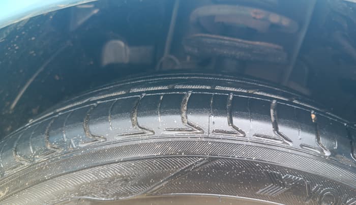 2017 Tata TIGOR XZ (O) PETROL, Petrol, Manual, 96,736 km, Left Front Tyre Tread