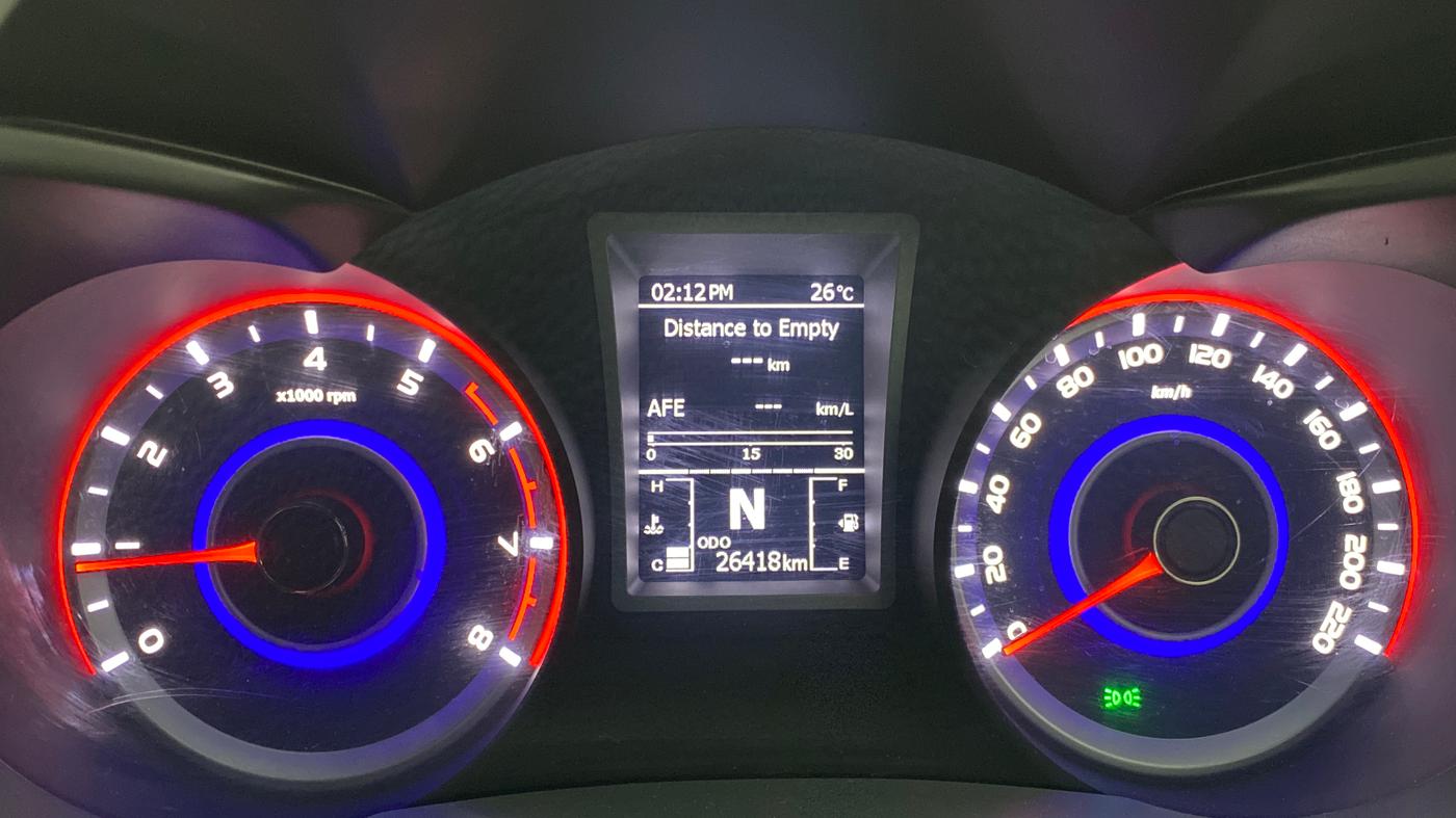 2020 Mahindra XUV300 1.2 W8 OPT, Petrol, Manual, 26,776 km, Odometer Image