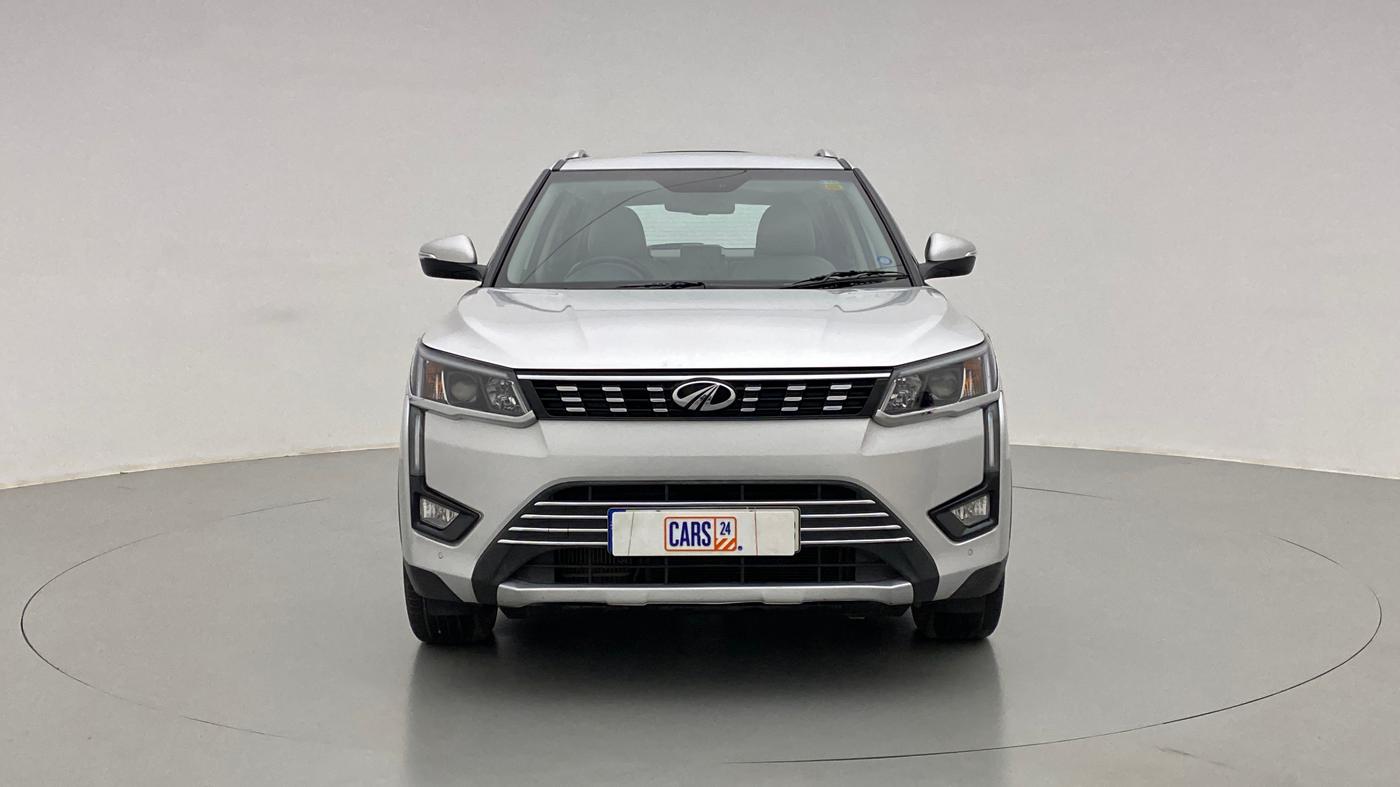 2020 Mahindra XUV300 1.2 W8 OPT, Petrol, Manual, 26,776 km, Front