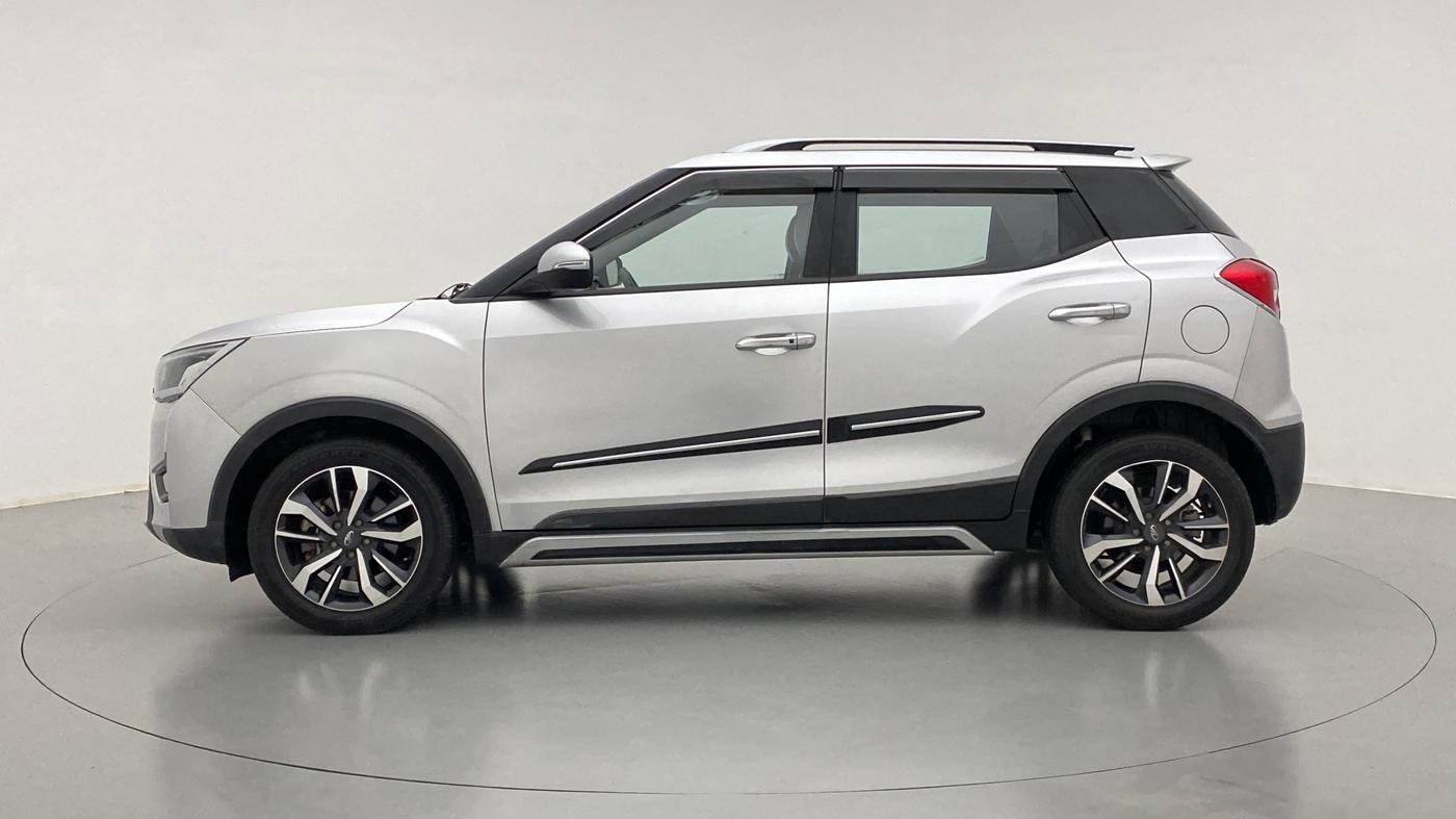 2020 Mahindra XUV300 1.2 W8 OPT, Petrol, Manual, 26,776 km, Left Side