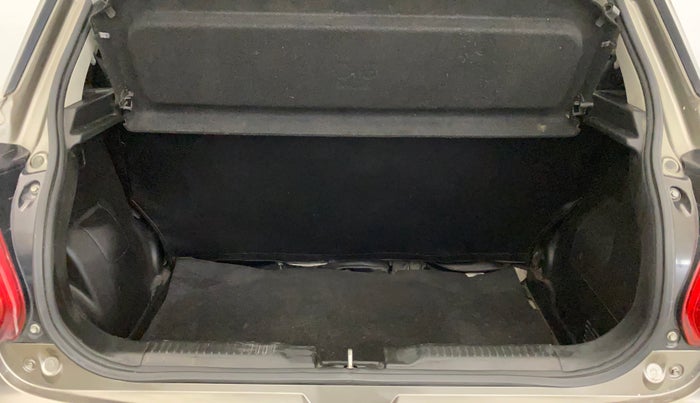 2020 Maruti Swift VXI, Petrol, Manual, 67,443 km, Boot Inside
