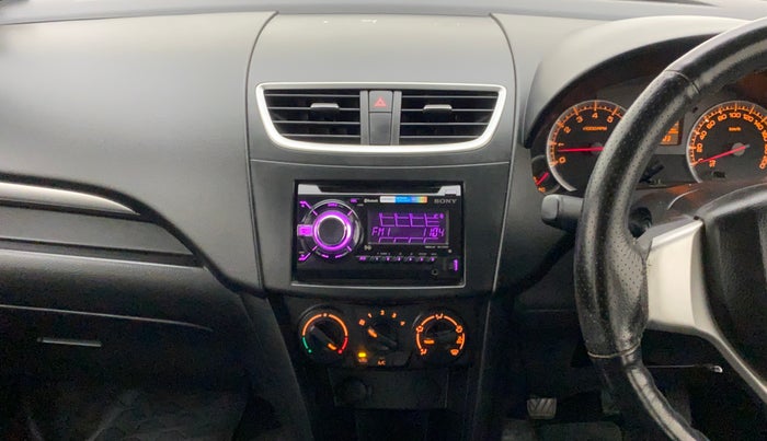 2013 Maruti Swift VXI, Petrol, Manual, 25,481 km, Air Conditioner