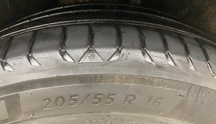 2017 Skoda Octavia 2.0 TDI L&K AT, Diesel, Automatic, 69,518 km, Left Rear Tyre Tread