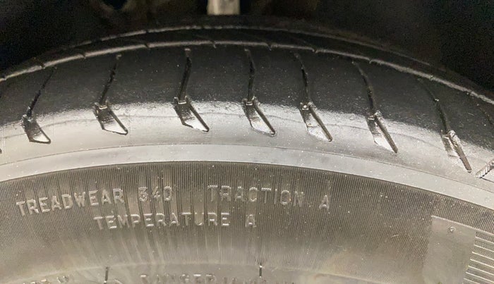 2017 Skoda Octavia 2.0 TDI L&K AT, Diesel, Automatic, 69,518 km, Right Front Tyre Tread