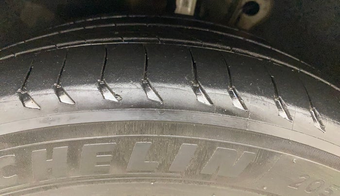 2017 Skoda Octavia 2.0 TDI L&K AT, Diesel, Automatic, 69,518 km, Left Front Tyre Tread