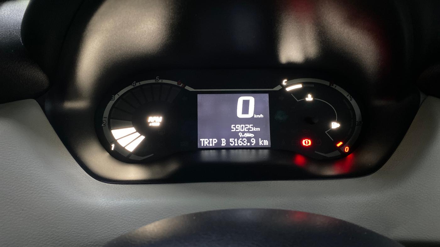 2021 Nissan MAGNITE XL, Petrol, Manual, 59,021 km, Odometer Image