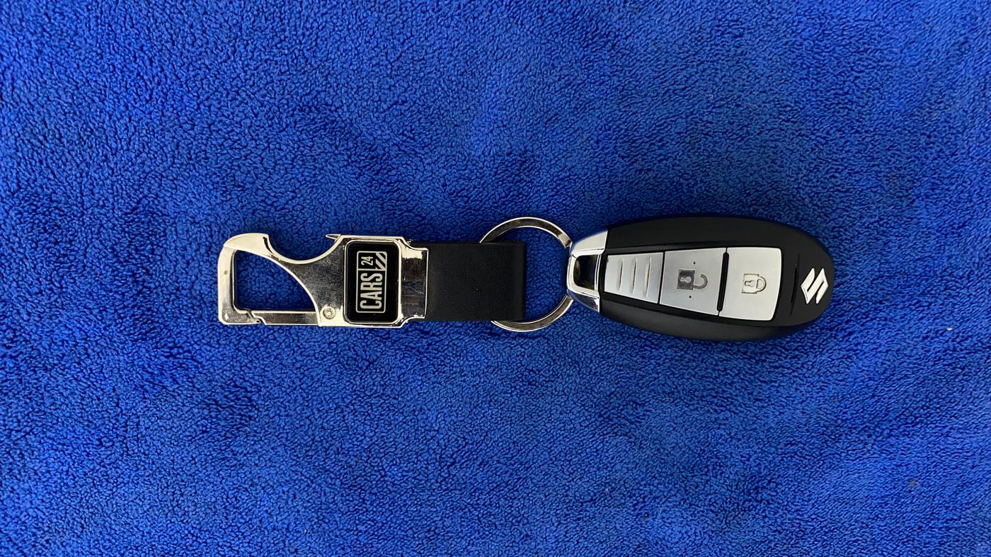 2021 Maruti Vitara Brezza VXI AT SHVS, Petrol, Automatic, 74,106 km, Key Close Up