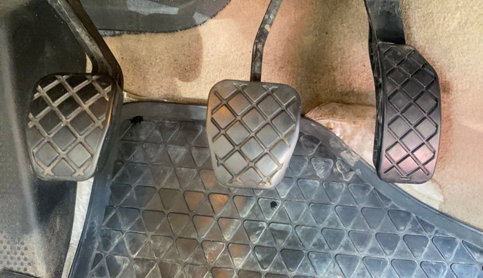 2018 Volkswagen Vento HIGHLINE 1.6 MPI, Petrol, Manual, 50,960 km, Pedals