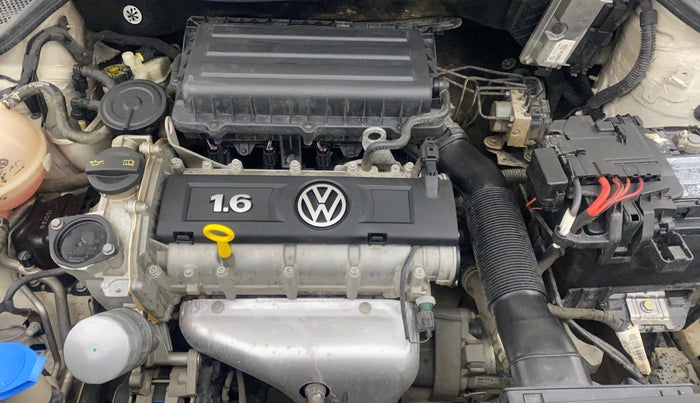 2018 Volkswagen Vento HIGHLINE 1.6 MPI, Petrol, Manual, 50,960 km, Engine View