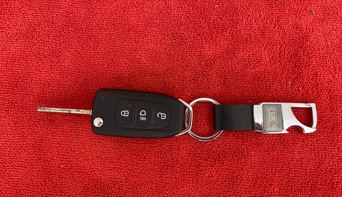 2022 Tata Tiago XZA PETROL, Petrol, Automatic, 14,318 km, Key Close Up