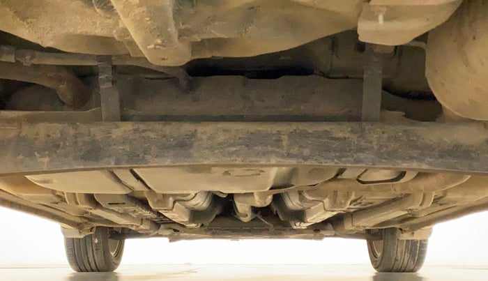 2013 Hyundai Verna FLUIDIC 1.6 CRDI SX, Diesel, Manual, 1,03,716 km, Rear Underbody