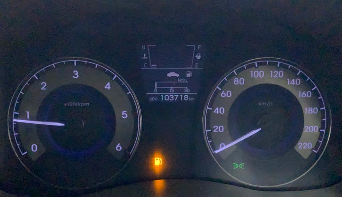 2013 Hyundai Verna FLUIDIC 1.6 CRDI SX, Diesel, Manual, 1,03,716 km, Odometer Image