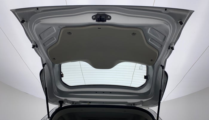 2019 Renault TRIBER 1.0 RXZ, Petrol, Manual, 14,558 km, Boot Door Open