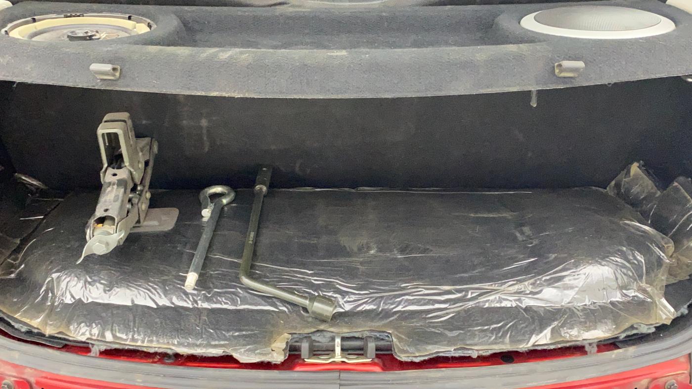 2015 Tata Nano TWIST XTA, Petrol, Automatic, 50,574 km, Boot Inside