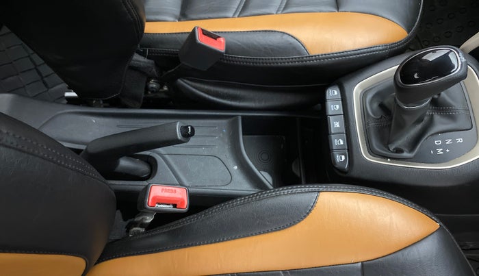 2019 Hyundai NEW SANTRO SPORTZ AMT, Petrol, Automatic, 25,316 km, Gear Lever