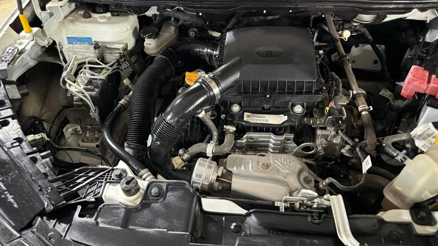 2024 Tata Curvv Pure Plus S 1.2 Petrol 6MT, Petrol, Manual, 17,191 km, Engine View - Right