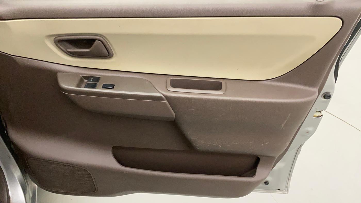 2012 Maruti Zen Estilo LXI CNG, CNG, Manual, 69,197 km, Driver Side Door Panels Control