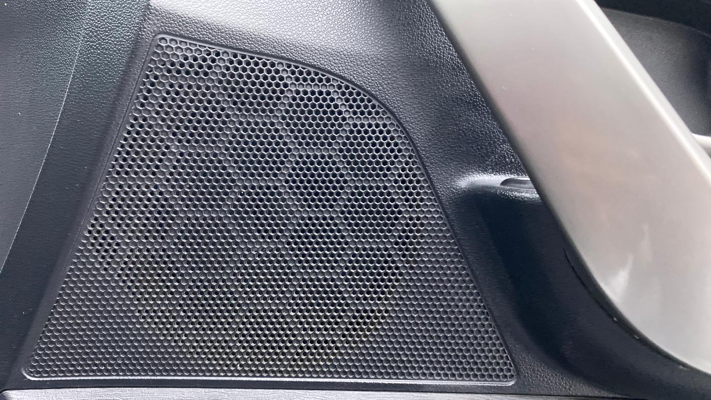 2018 Mahindra XUV500 W9 AT, Diesel, Automatic, 54,638 km, Speaker