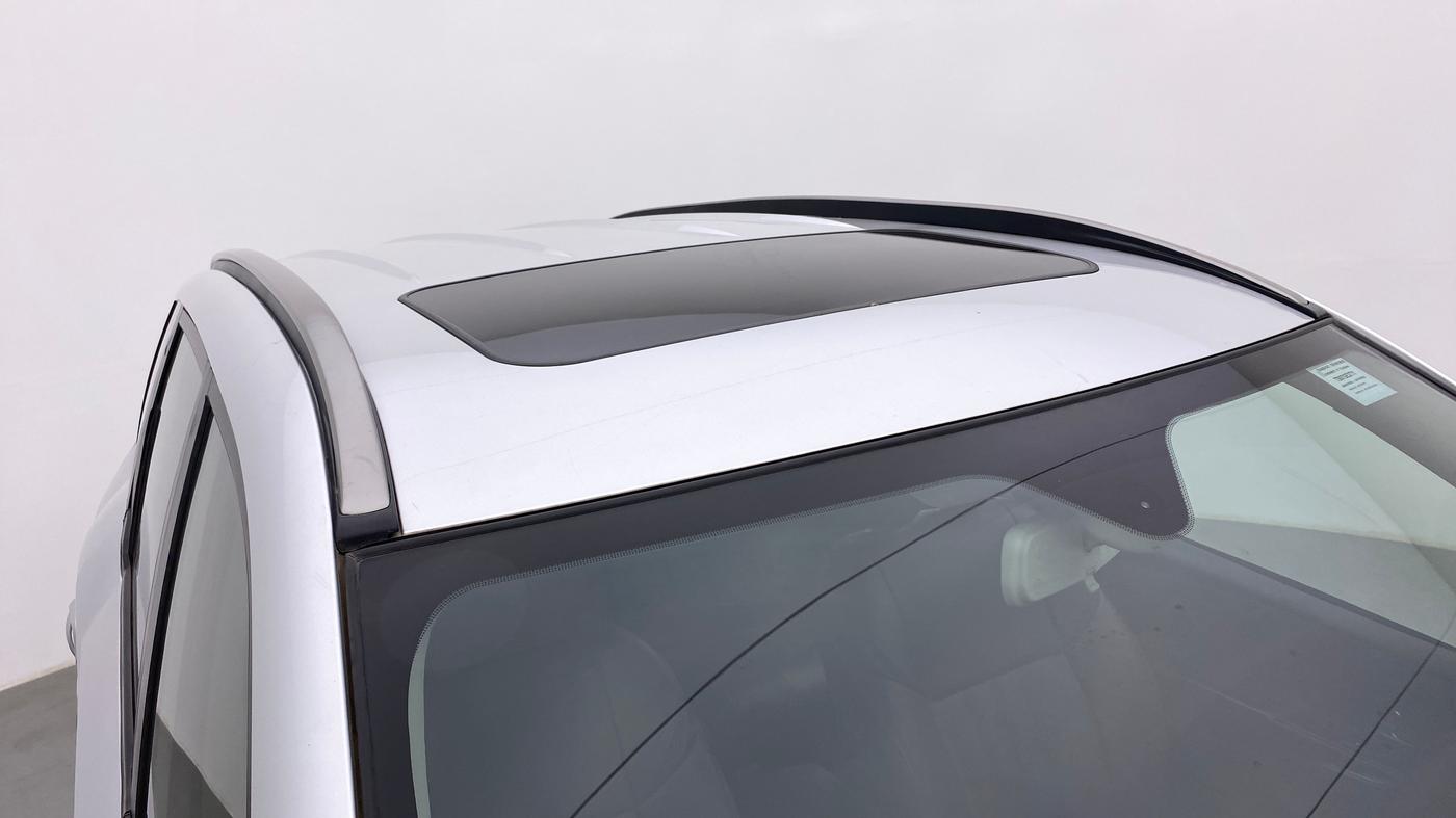 2018 Mahindra XUV500 W9 AT, Diesel, Automatic, 54,638 km, Roof
