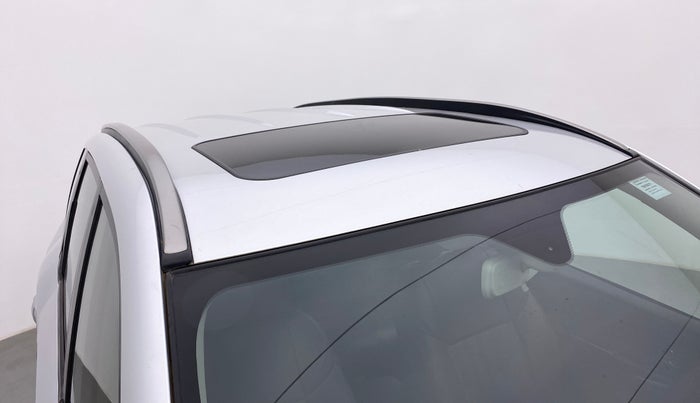 2018 Mahindra XUV500 W9 AT, Diesel, Automatic, 54,638 km, Roof