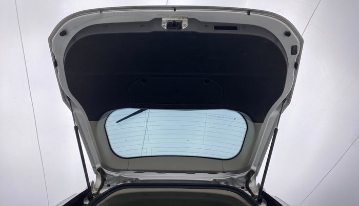 2018 Mahindra XUV500 W9 AT, Diesel, Automatic, 54,638 km, Boot Door Open