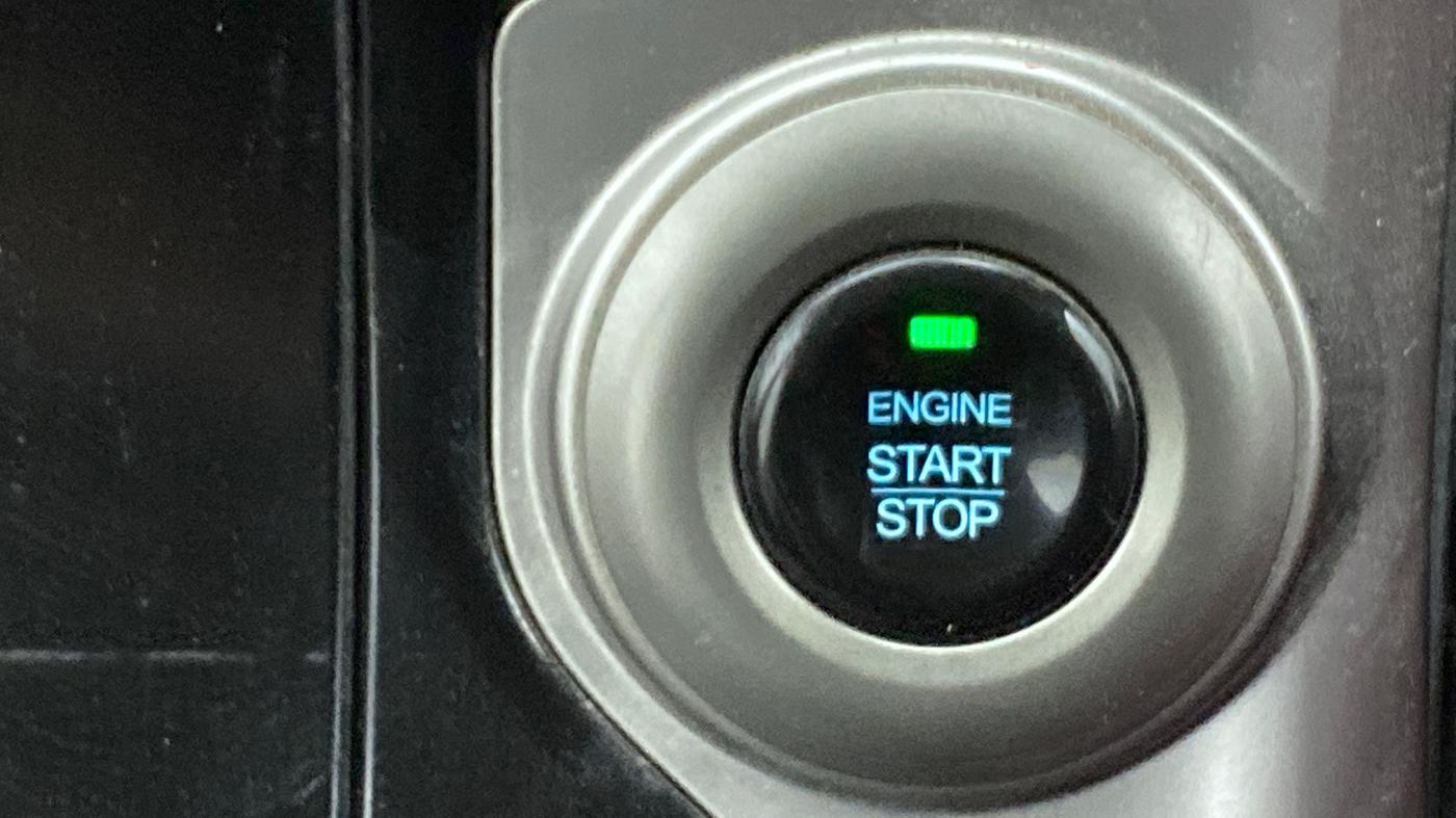 2018 Mahindra XUV500 W9 AT, Diesel, Automatic, 54,638 km, Keyless Start/ Stop Button