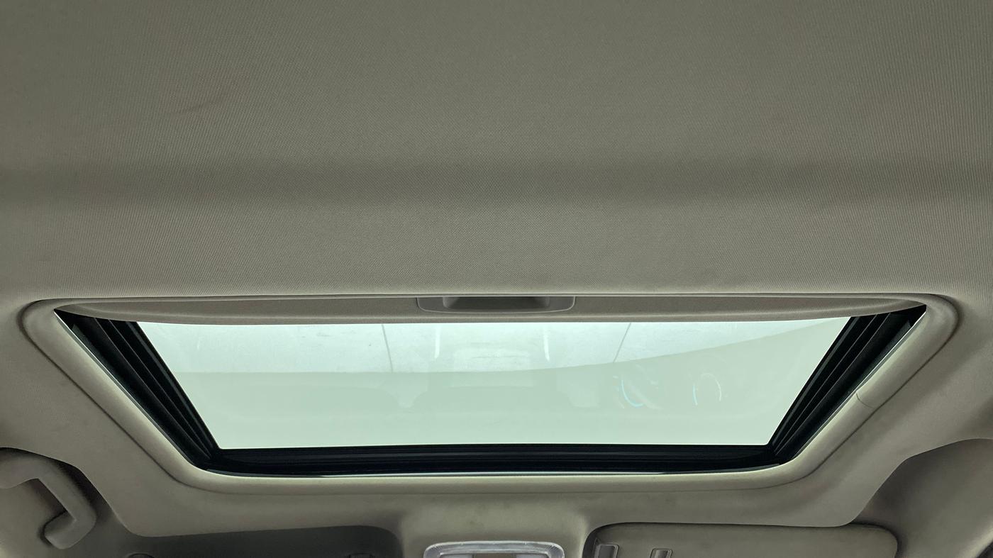 2018 Mahindra XUV500 W9 AT, Diesel, Automatic, 54,638 km, Moonroof/ Sunroof