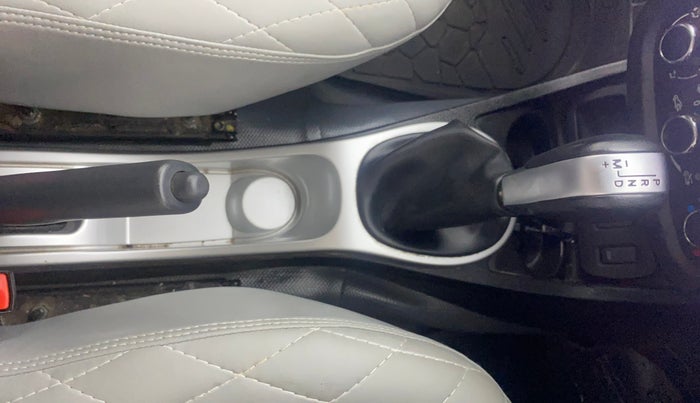 2017 Renault Duster RXS CVT, Petrol, Automatic, 63,084 km, Gear Lever