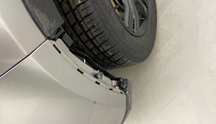 2018 Maruti Vitara Brezza ZDI PLUS AMT, Diesel, Automatic, 50,481 km, Front bumper - Bumper cladding minor damage/missing