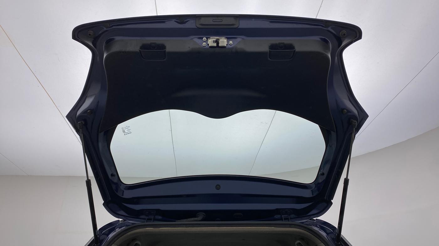 2020 Maruti Swift VXI, Petrol, Manual, 49,254 km, Boot Door Open