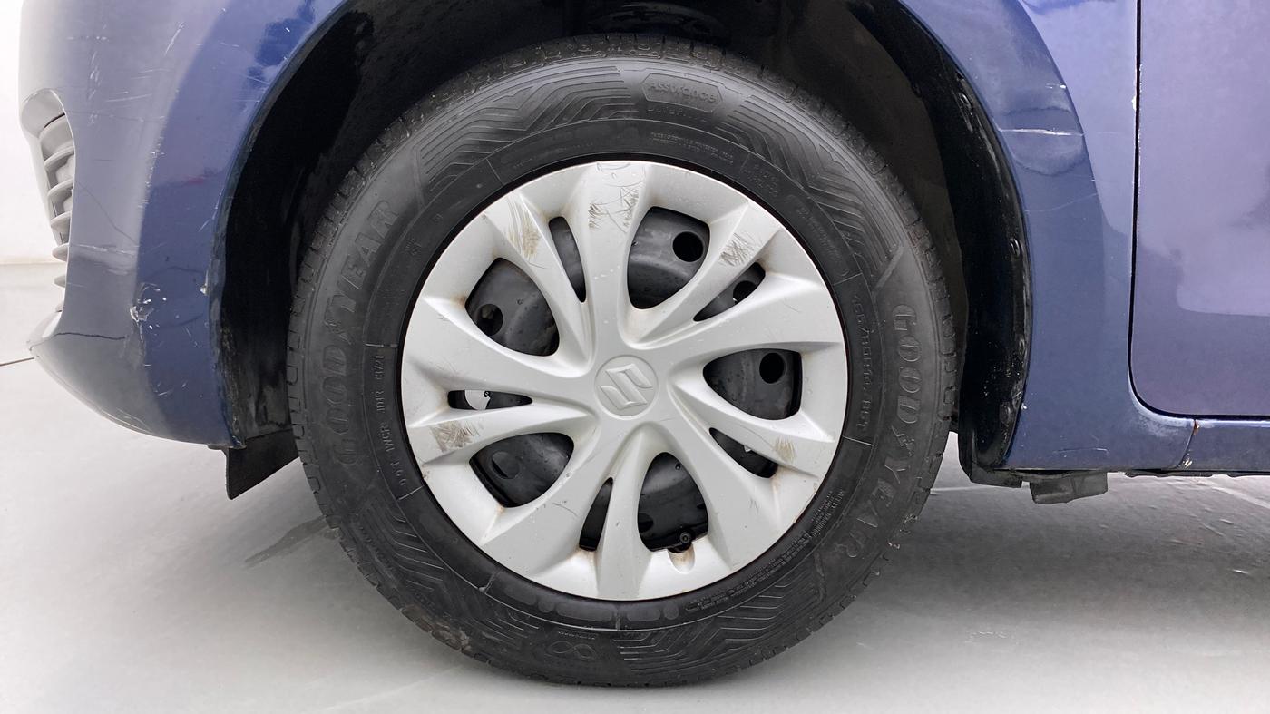 2020 Maruti Swift VXI, Petrol, Manual, 49,254 km, Left Front Wheel