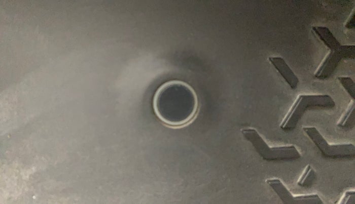 2022 Tata NEXON XM SUNROOF PETROL, Petrol, Manual, 88,435 km, Parking Camera