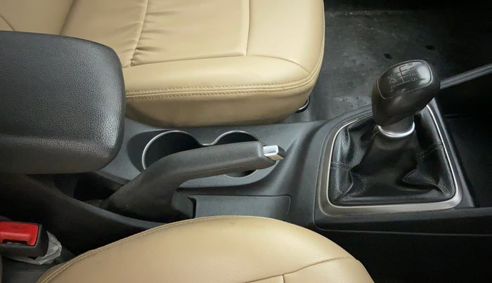 2019 Hyundai Verna 1.6 SX VTVT, Petrol, Manual, 36,614 km, Gear Lever