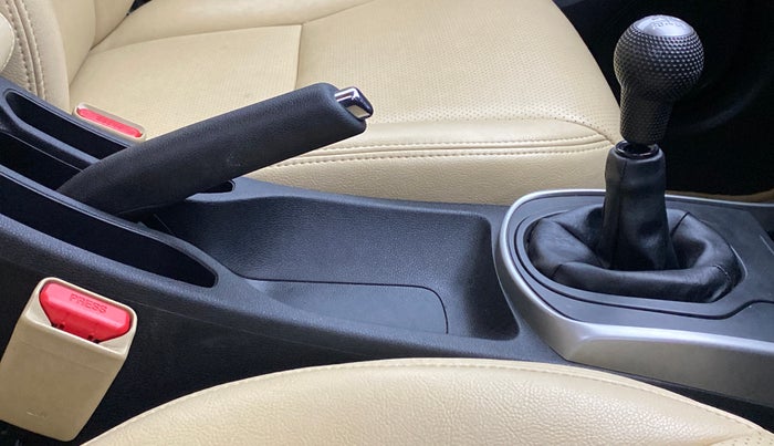 2020 Honda City V MT PETROL, Petrol, Manual, 14,459 km, Gear Lever