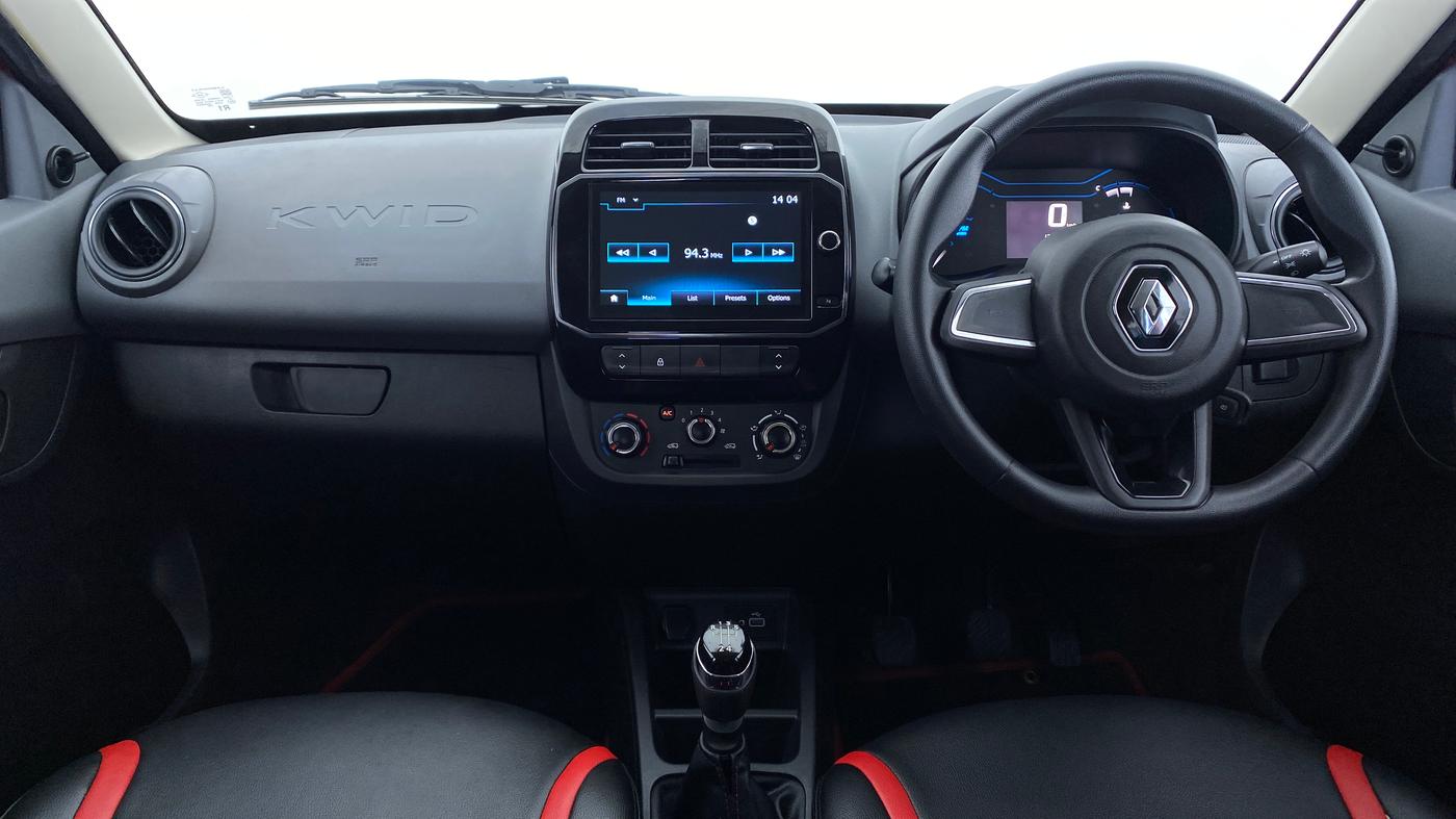 2021 Renault Kwid 1.0 RXT Opt, Petrol, Manual, 13,867 km, Dashboard