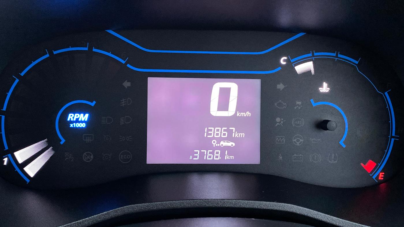 2021 Renault Kwid 1.0 RXT Opt, Petrol, Manual, 13,867 km, Odometer Image
