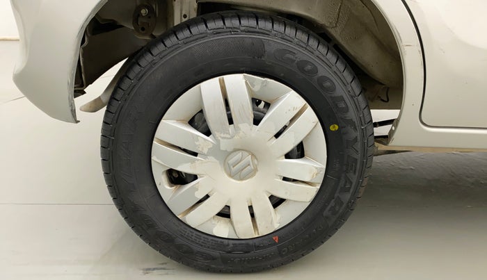 2015 Maruti Alto 800 LXI, Petrol, Manual, 36,483 km, Right Rear Wheel