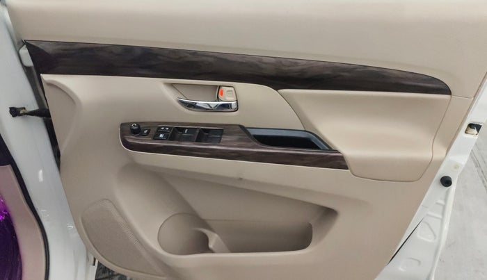 2021 Maruti Ertiga ZXI SHVS, Petrol, Manual, 61,245 km, Driver Side Door Panels Control