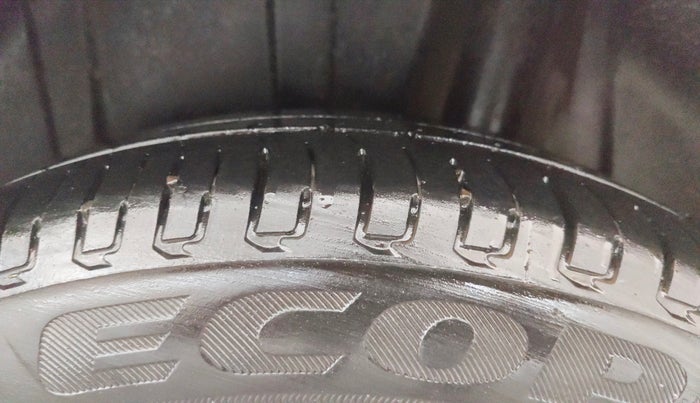 2021 Maruti Ertiga ZXI SHVS, Petrol, Manual, 61,245 km, Left Rear Tyre Tread